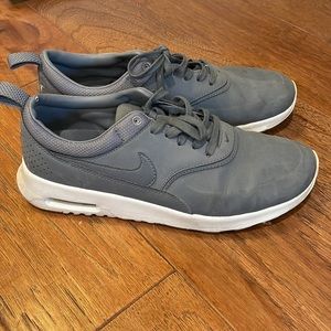 GREY Nike Shoes- unisex